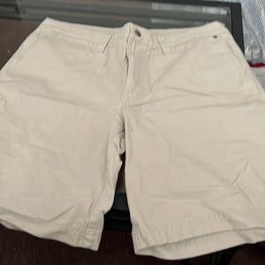 Columbia Shorts